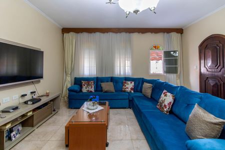 Casa à venda com 200m², 3 quartos e 4 vagas Casa à venda com 200m², 3 quartos e 4 vagasSala