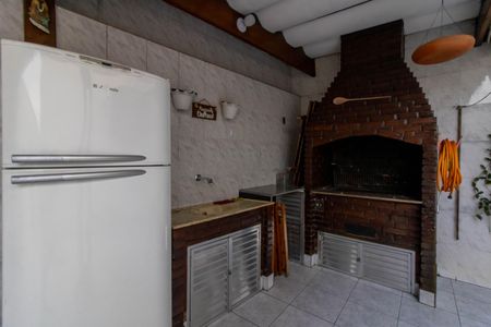 Casa à venda com 200m², 3 quartos e 4 vagas Casa à venda com 200m², 3 quartos e 4 vagasÁrea Externa