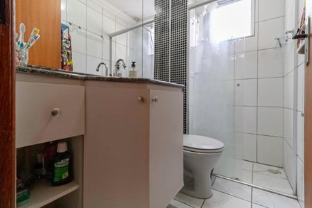 Apartamento à venda com 64m², 3 quartos e 1 vagaBanheiro Social