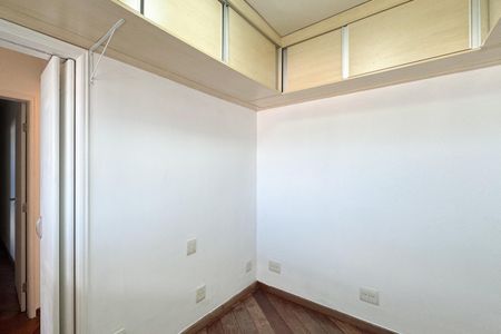 Apartamento à venda com 103m², 3 quartos e 2 vagas Apartamento à venda com 103m², 3 quartos e 2 vagasQuarto 1