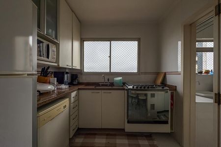 Apartamento à venda com 103m², 3 quartos e 2 vagasCozinha
