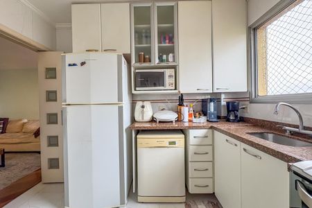 Apartamento à venda com 103m², 3 quartos e 2 vagasCozinha
