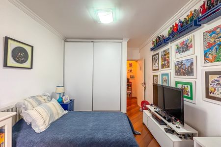 Apartamento à venda com 103m², 3 quartos e 2 vagasQuarto 2