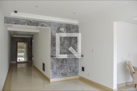 Apartamento à venda com 103m², 3 quartos e 2 vagas Apartamento à venda com 103m², 3 quartos e 2 vagasÁrea comum - Hall