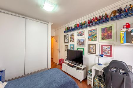 Apartamento à venda com 103m², 3 quartos e 2 vagasQuarto 2