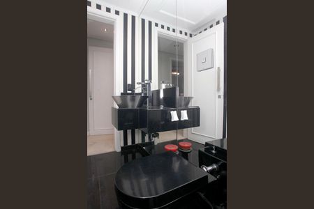 Apartamento à venda com 110m², 2 quartos e 1 vagaBanheiro Social