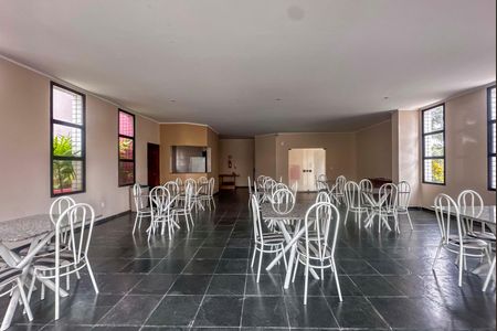 Apartamento para alugar com 126m², 3 quartos e 2 vagasÁrea comum - Salão de festas
