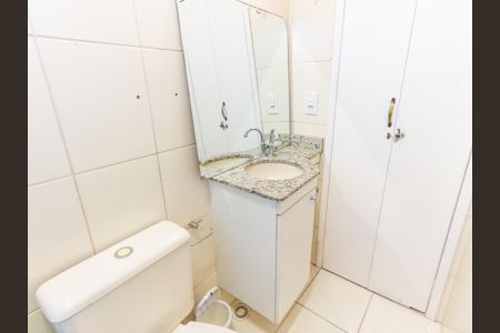 Casa de condomínio à venda com 91m², 3 quartos e 2 vagas Casa de condomínio à venda com 91m², 3 quartos e 2 vagasBanheiro da Suíte