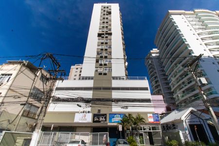 Apartamento à venda com 128m², 2 quartos e 1 vaga Apartamento à venda com 128m², 2 quartos e 1 vagaFachada