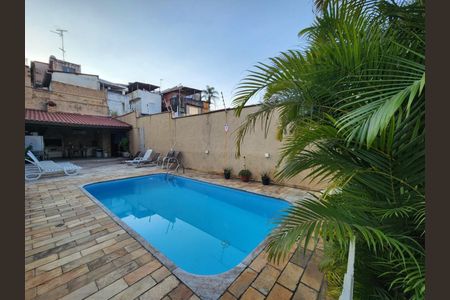 Casa de condomínio para alugar com 100m², 2 quartos e 2 vagasArea Comum - Piscina