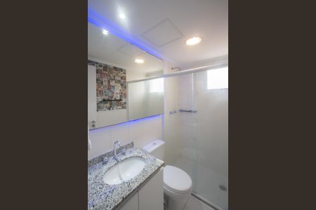 Apartamento para alugar com 62m², 2 quartos e 2 vagas Apartamento para alugar com 62m², 2 quartos e 2 vagasBanheiro