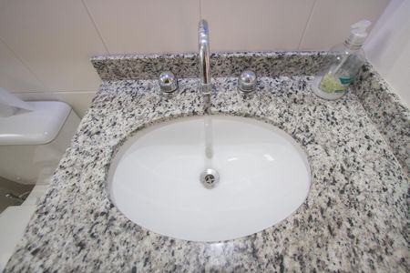 Apartamento para alugar com 62m², 2 quartos e 2 vagas Apartamento para alugar com 62m², 2 quartos e 2 vagasBanheiro Social