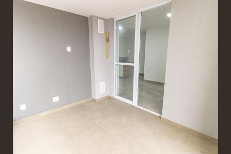 Apartamento à venda com 39m², 1 quarto e 1 vaga Apartamento à venda com 39m², 1 quarto e 1 vagaVaranda