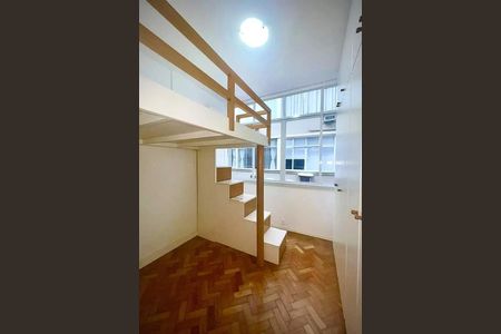 Apartamento à venda com 45m², 1 quarto e sem vaga