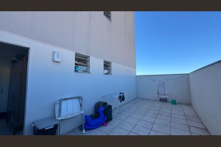 Apartamento à venda com 120m², 2 quartos e 2 vagas Apartamento à venda com 120m², 2 quartos e 2 vagasÁrea comum