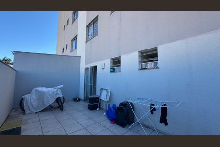 Apartamento à venda com 120m², 2 quartos e 2 vagas Apartamento à venda com 120m², 2 quartos e 2 vagasÁrea comum