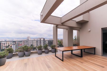 Apartamento à venda com 64m², 2 quartos e 1 vagaÁrea comum