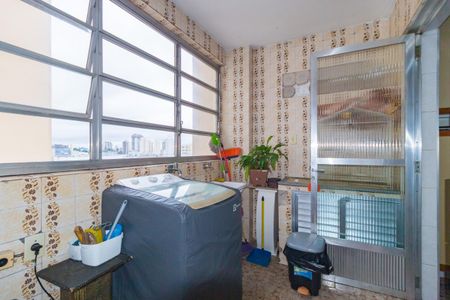 Apartamento à venda com 115m², 2 quartos e 2 vagas Apartamento à venda com 115m², 2 quartos e 2 vagasÁrea de Serviço