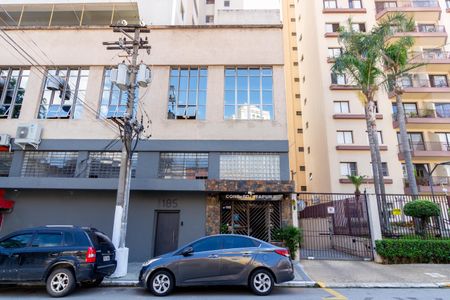Apartamento à venda com 115m², 2 quartos e 2 vagas Apartamento à venda com 115m², 2 quartos e 2 vagasFachada