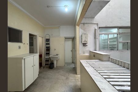 Apartamento à venda com 285m², 4 quartos e 3 vagasÁrea de serviço