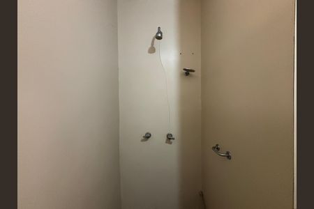 Apartamento à venda com 285m², 4 quartos e 3 vagasBanheiro da Suíte 3