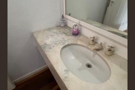 Apartamento à venda com 285m², 4 quartos e 3 vagasLavabo