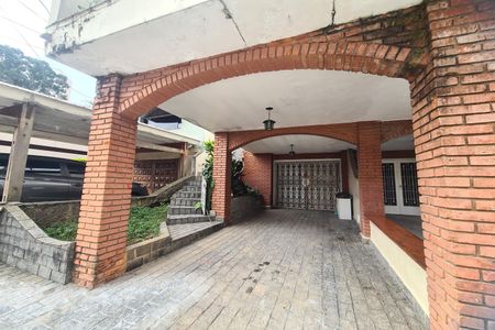 Casa de condomínio à venda com 180m², 3 quartos e 2 vagas Casa de condomínio à venda com 180m², 3 quartos e 2 vagasGaragem