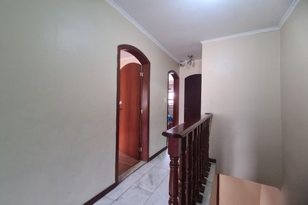 Casa de condomínio à venda com 180m², 3 quartos e 2 vagas Casa de condomínio à venda com 180m², 3 quartos e 2 vagasCorredor quartos