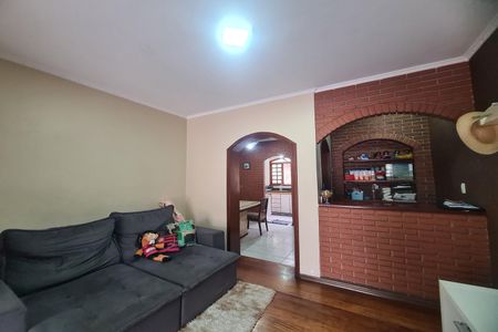 Casa de condomínio à venda com 180m², 3 quartos e 2 vagas Casa de condomínio à venda com 180m², 3 quartos e 2 vagasSala