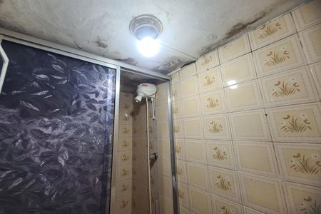 Casa de condomínio à venda com 180m², 3 quartos e 2 vagas Casa de condomínio à venda com 180m², 3 quartos e 2 vagasBanheiro Social