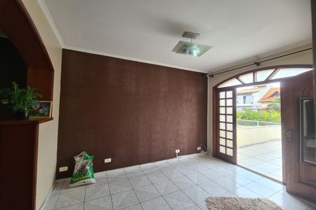 Casa de condomínio à venda com 180m², 3 quartos e 2 vagas Casa de condomínio à venda com 180m², 3 quartos e 2 vagasSala