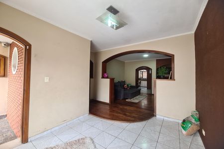 Casa de condomínio à venda com 180m², 3 quartos e 2 vagas Casa de condomínio à venda com 180m², 3 quartos e 2 vagasSala