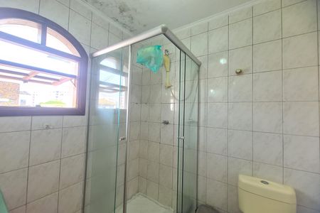 Casa de condomínio à venda com 180m², 3 quartos e 2 vagas Casa de condomínio à venda com 180m², 3 quartos e 2 vagasBanheiro 1