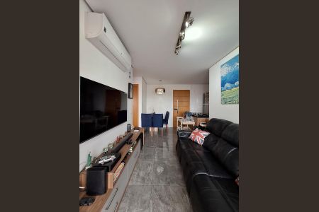 Apartamento à venda com 47m², 2 quartos e 1 vagaSala