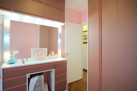 Apartamento à venda com 126m², 3 quartos e 3 vagasQuarto 2