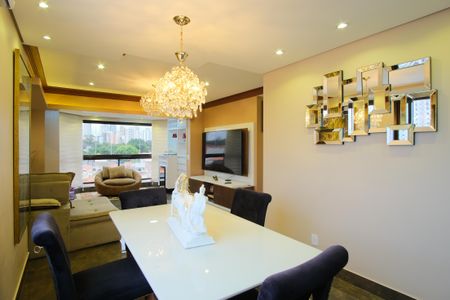 Apartamento à venda com 126m², 3 quartos e 3 vagasSala