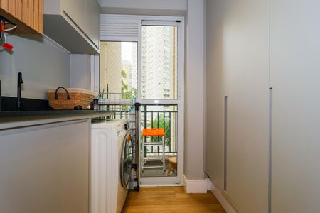 Apartamento à venda com 93m², 2 quartos e 2 vagasÁrea de Serviço