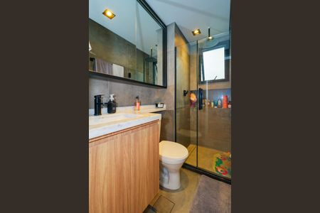 Apartamento à venda com 93m², 2 quartos e 2 vagasBanheiro da Suíte 1