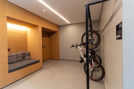 Apartamento à venda com 27m², 1 quarto e sem vaga Apartamento à venda com 27m², 1 quarto e sem vagaBicicletário