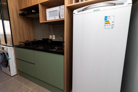 Apartamento à venda com 27m², 1 quarto e sem vaga Apartamento à venda com 27m², 1 quarto e sem vagaCozinha e Área de Serviço