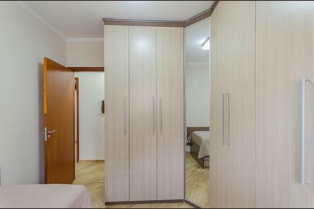 Casa à venda com 100m², 3 quartos e 2 vagas Casa à venda com 100m², 3 quartos e 2 vagasQuarto 2