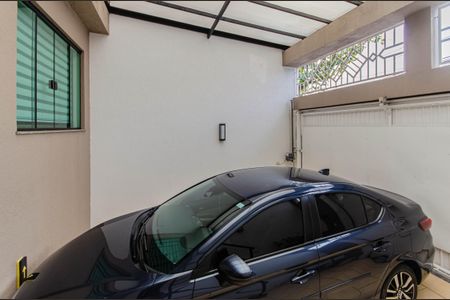 Casa à venda com 100m², 3 quartos e 2 vagas Casa à venda com 100m², 3 quartos e 2 vagasGaragem