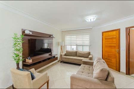 Casa à venda com 100m², 3 quartos e 2 vagas Casa à venda com 100m², 3 quartos e 2 vagasSala