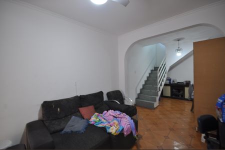 Casa à venda com 123m², 4 quartos e 1 vagaSala