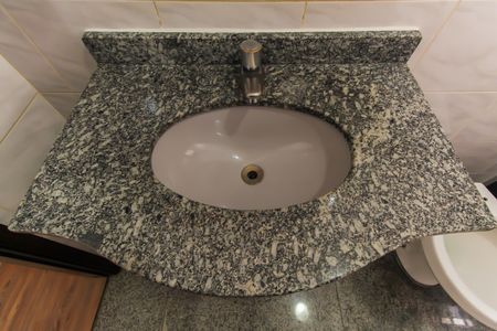 Casa à venda com 87m², 2 quartos e 1 vagaBanheiro