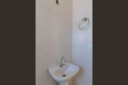 Apartamento para alugar com 62m², 2 quartos e 2 vagasBanheiro