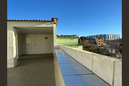 Casa à venda com 600m², 3 quartos e 2 vagasÁrea de serviço