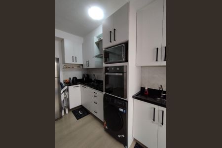 Apartamento à venda com 57m², 2 quartos e sem vaga Apartamento à venda com 57m², 2 quartos e sem vagaCozinha