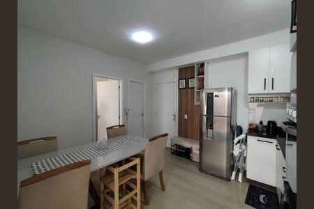 Apartamento à venda com 57m², 2 quartos e sem vaga Apartamento à venda com 57m², 2 quartos e sem vagaCozinha