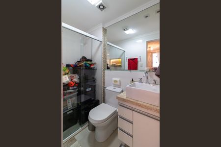Apartamento à venda com 65m², 2 quartos e 2 vagasBanheiro Social
